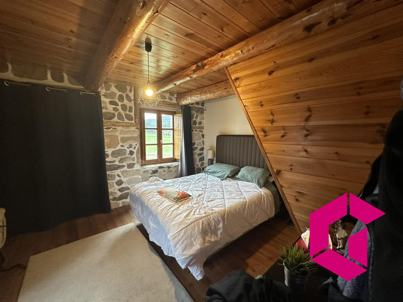 Ferme - 221 m² - 7 pièces