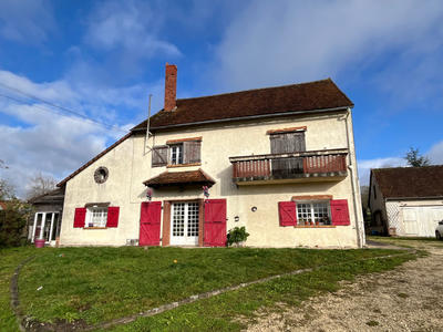Maison - 240 m² - 9 pièces