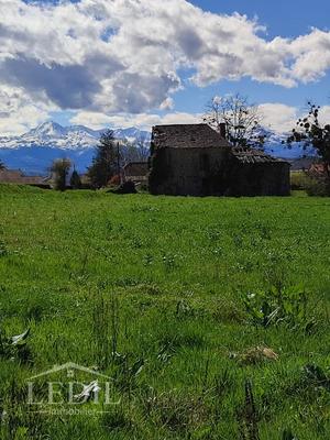 Terrain constructible - 1 427 m²