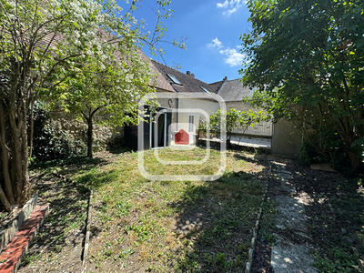 Maison - 103 m² - 5 pièces