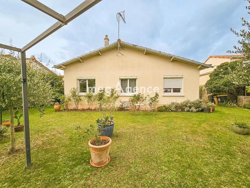 Maison de ville - 88 m² - 4 pièces
