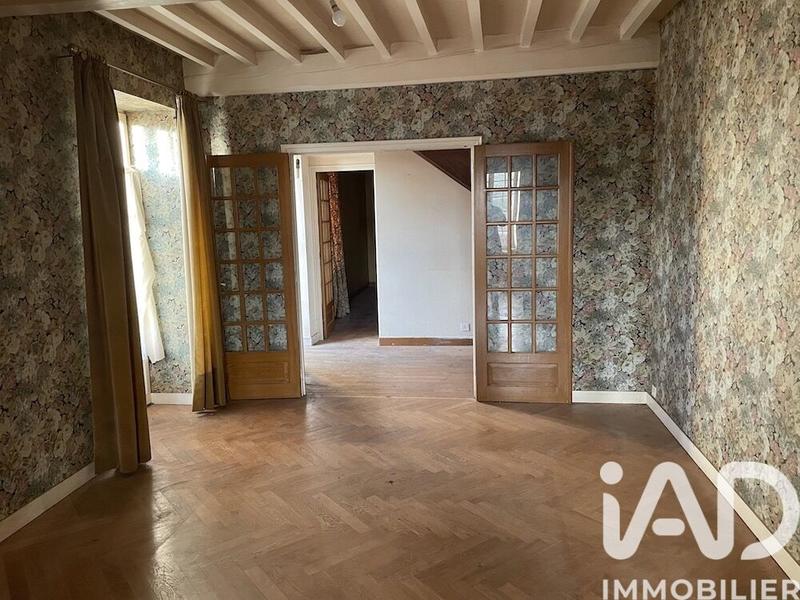 Maison - 247 m² - 10 pièces