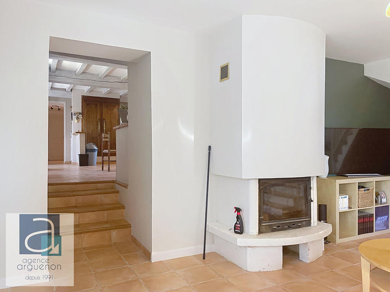 Maison - 176 m² - 8 pièces