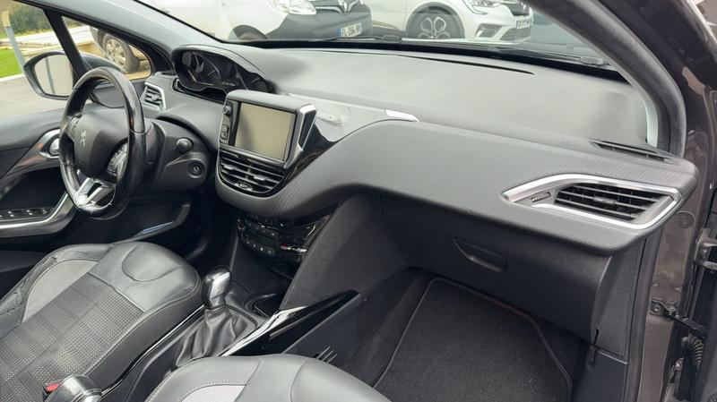Peugeot 2008 1.2 PureTech 110 Allure
