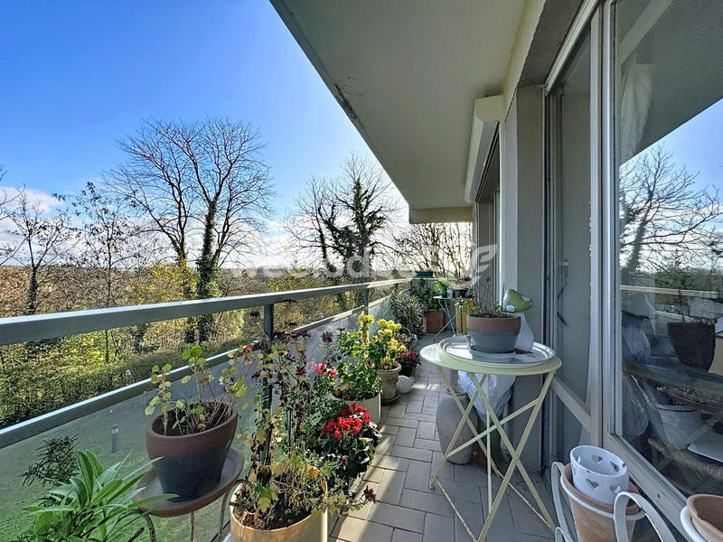 Appartement - 95 m² - 5 pièces