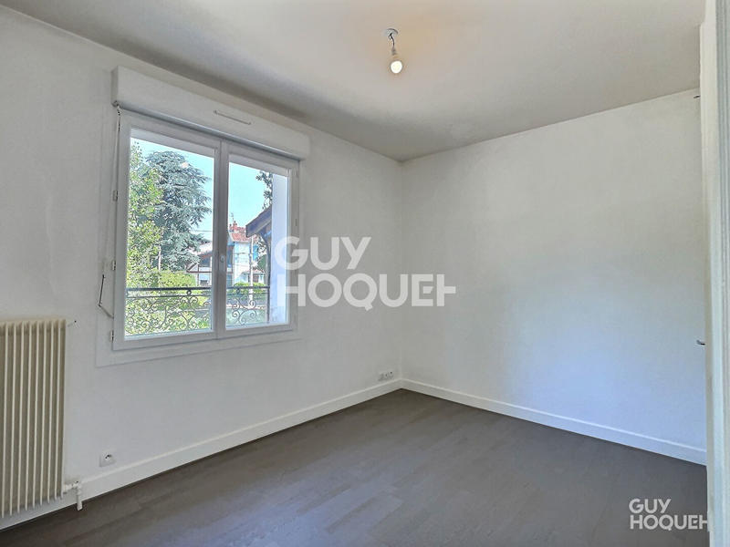 Maison - 98 m² - 5 pièces