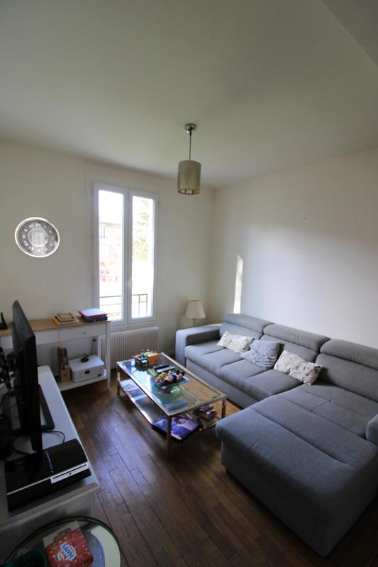 Maison - 64 m² - 5 pièces