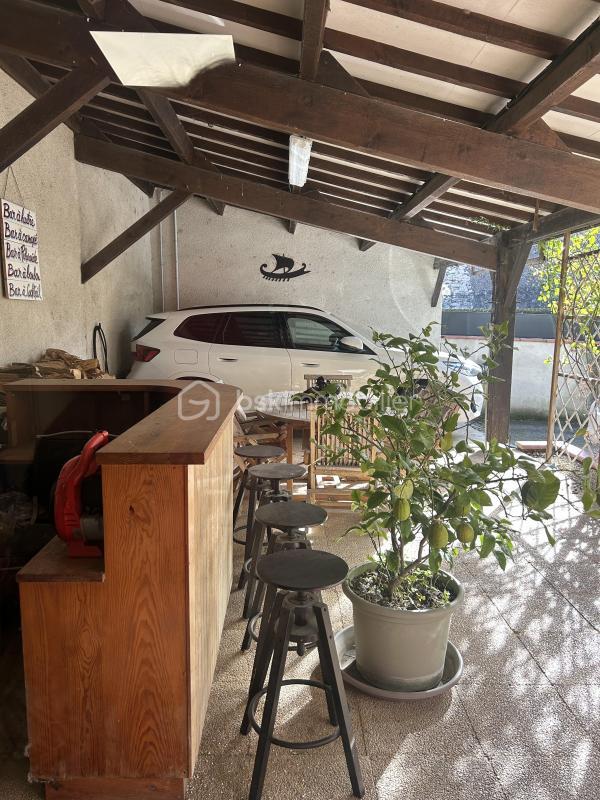 Maison en pierre - 180 m² - 6 pièces