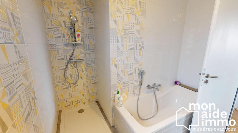 Maison - 130 m² - 7 pièces