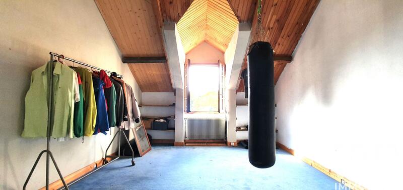 Maison - 151 m² - 4 pièces