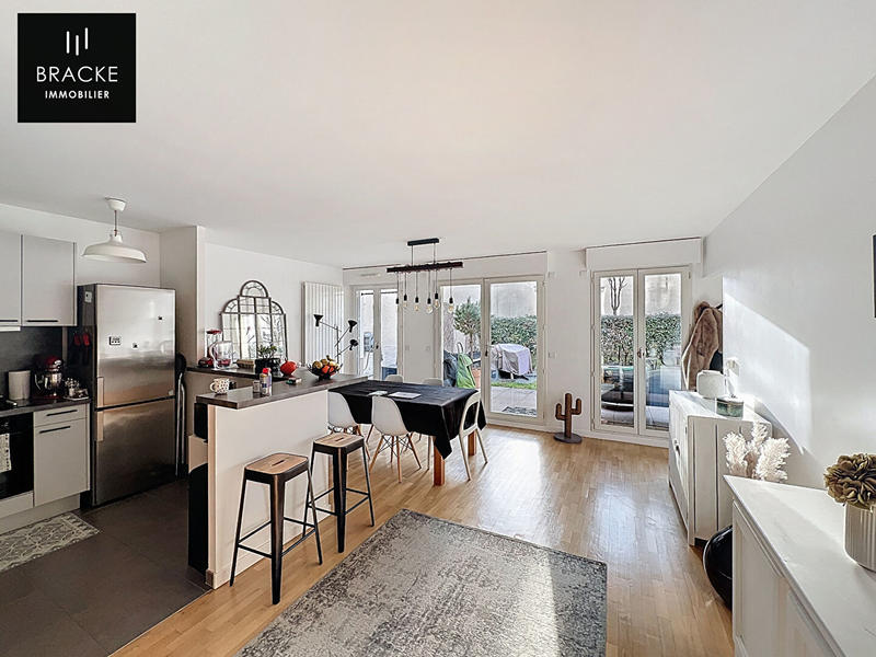 Appartement - 85 m² - 4 pièces