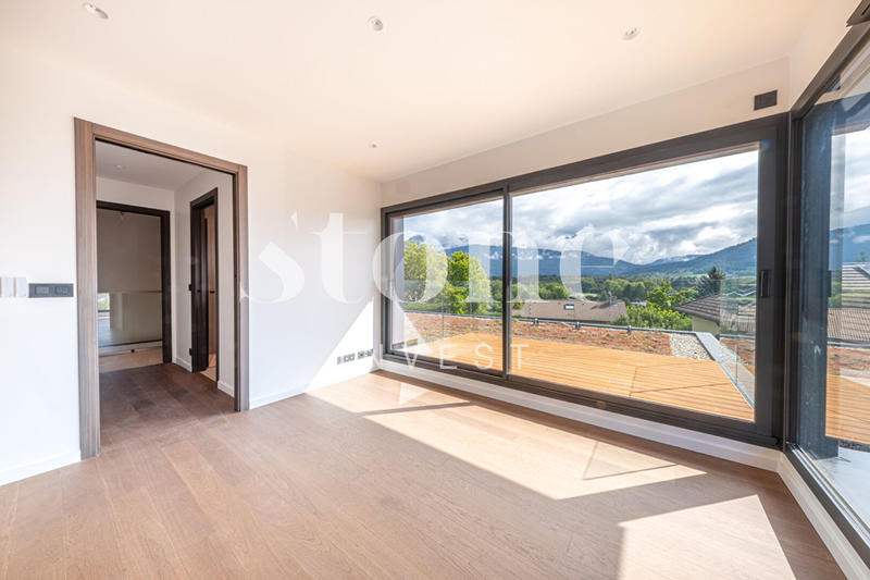 Maison - 136 m² - 5 pièces