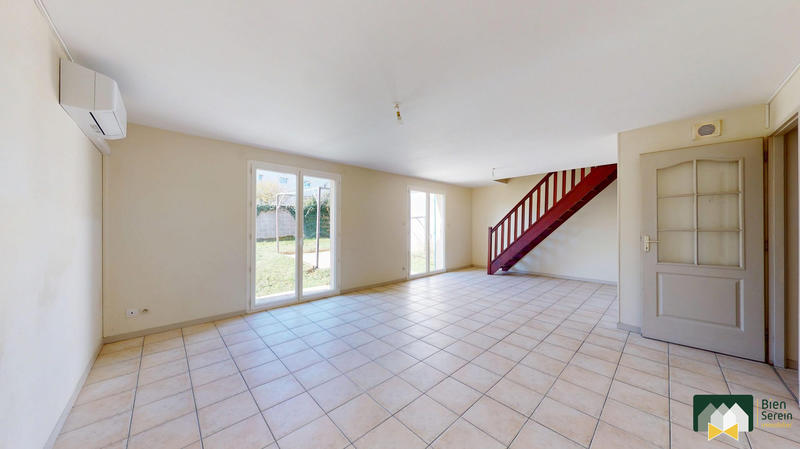 Maison - 101 m² - 6 pièces