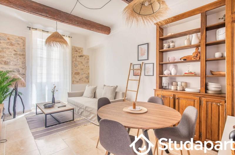 Chambre - 7 m² - 1 pièce