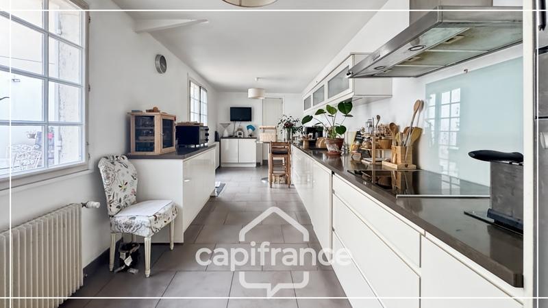 Maison bourgeoise - 254 m² - 5 pièces