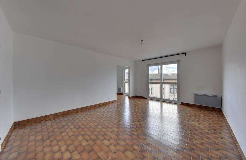 Appartement - 82 m² - 4 pièces