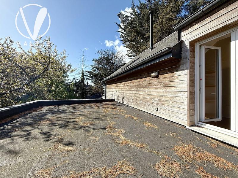 Maison contemporaine - 124 m² - 6 pièces