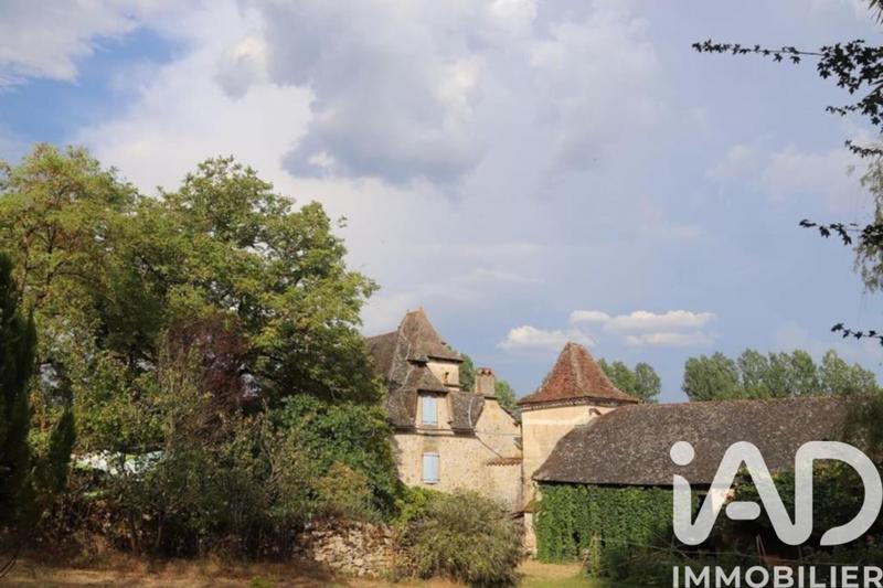 Maison - 195 m² - 8 pièces