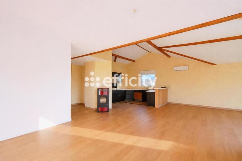 Maison de village - 121 m² - 5 pièces