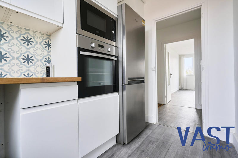 Appartement - 86 m² - 4 pièces