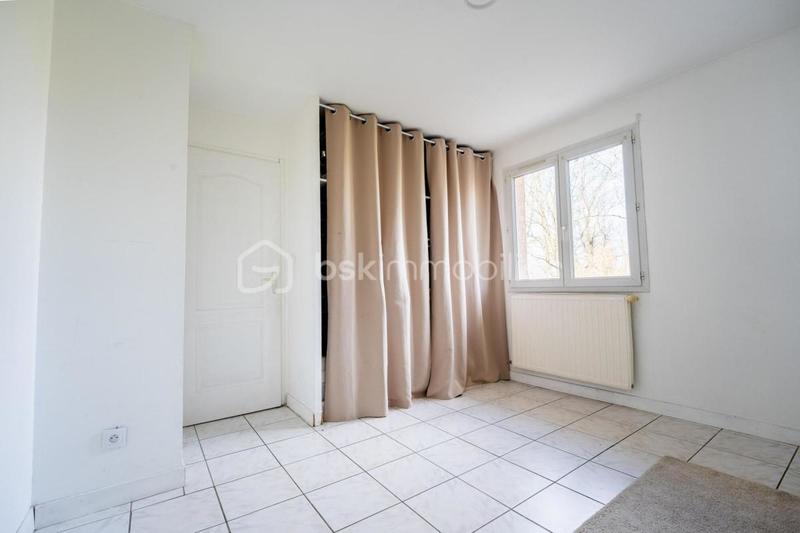 Maison traditionnelle - 152 m² - 6 pièces