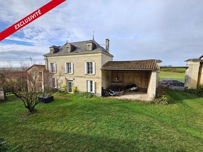 Maison de campagne - 235 m² - 10 pièces