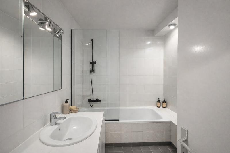 Appartement - 85 m² - 4 pièces