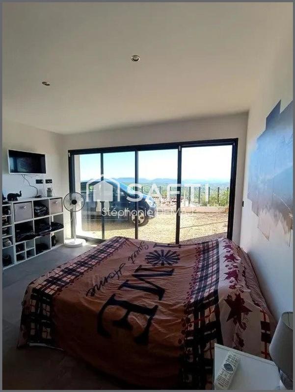 Maison - 150 m² - 4 pièces