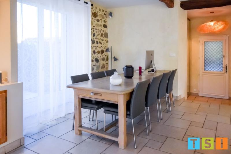 Maison - 625 m² - 12 pièces