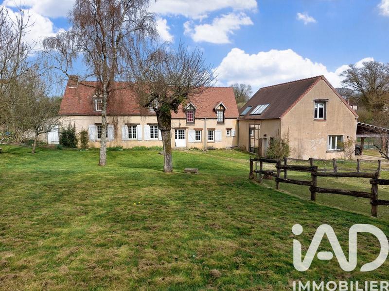 Maison - 265 m² - 8 pièces