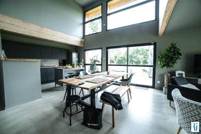 Maison - 163 m² - 5 pièces