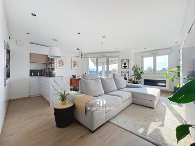 Appartement - 72 m² - 4 pièces