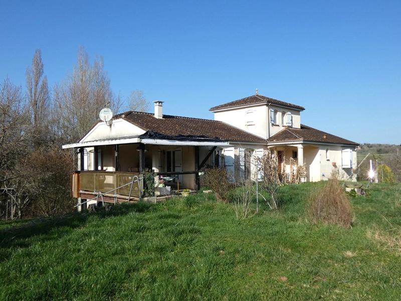 Maison - 160 m² - 5 pièces