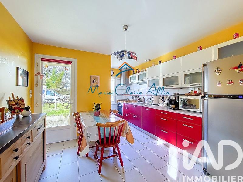 Maison - 101 m² - 5 pièces