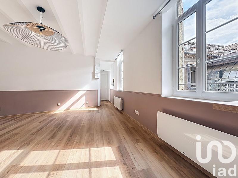 Appartement - 75 m² - 3 pièces