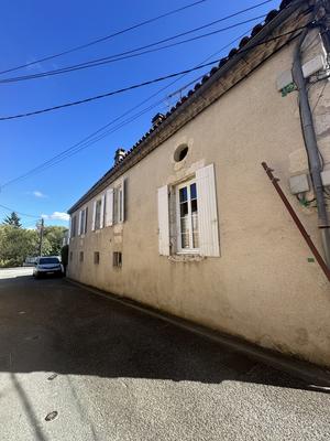 Viager - Maison ancienne - 178 m² - 6 pièces