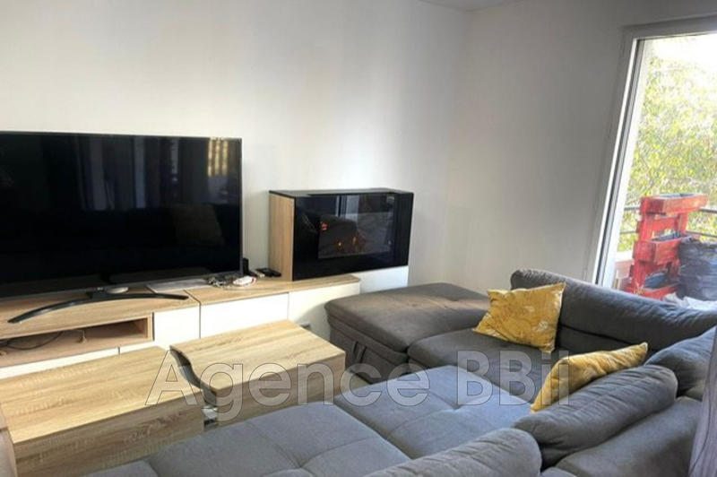 Appartement - 77 m² - 4 pièces