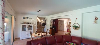 Demeure - 160 m² - 5 pièces