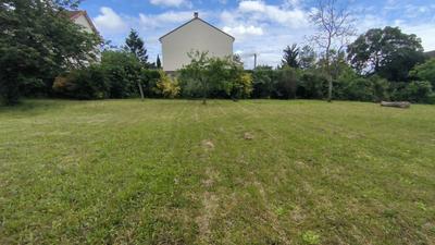 Terrain - 1 200 m²