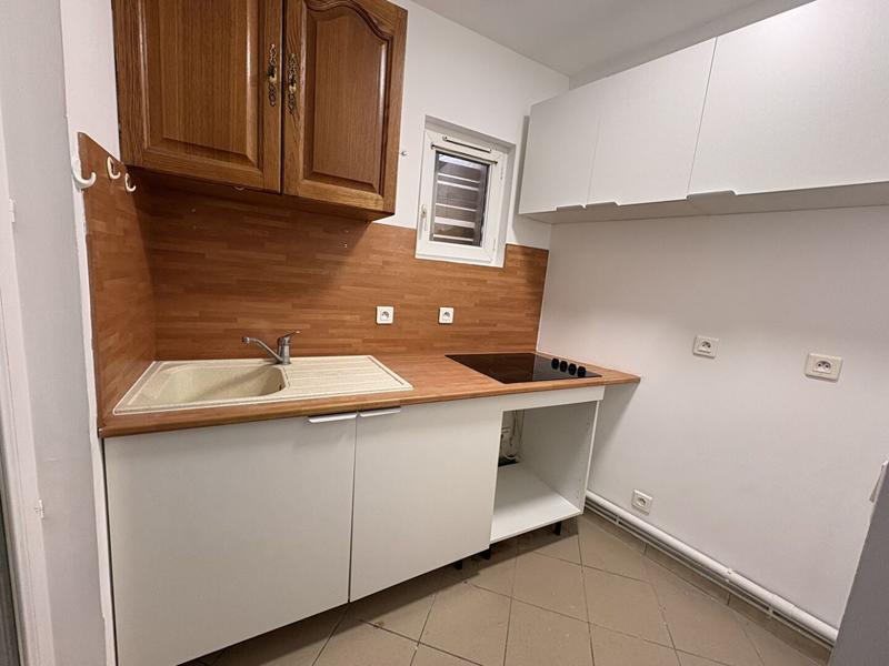 Immeuble - 170 m² - 8 pièces