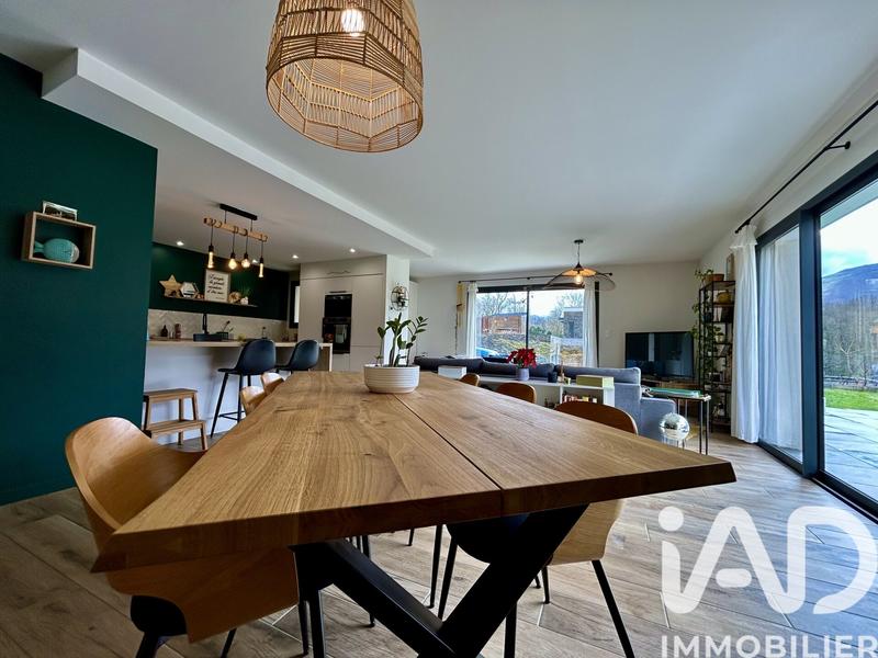 Maison - 128 m² - 5 pièces