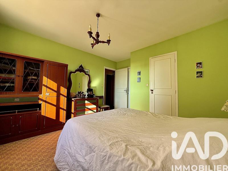 Maison - 200 m² - 6 pièces