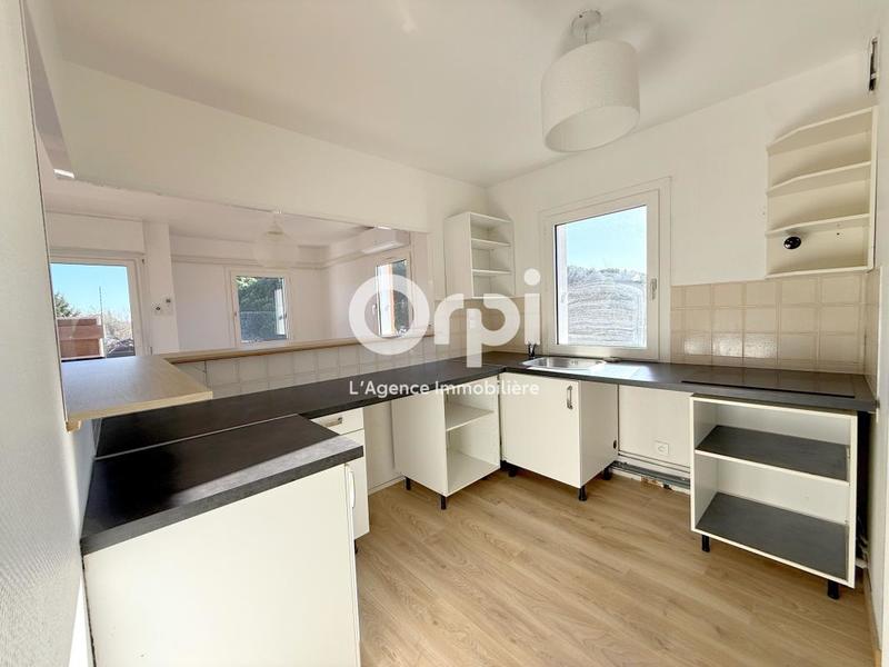 Appartement - 80 m² - 4 pièces