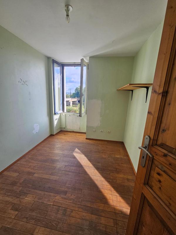 Maison - 85 m² - 3 pièces