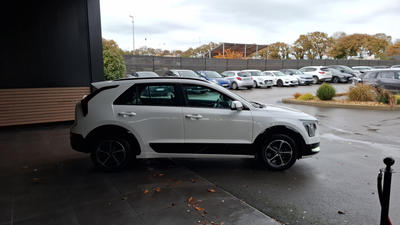 Kia Niro 1.6 Gdi Phev Active Business Dct6 My22