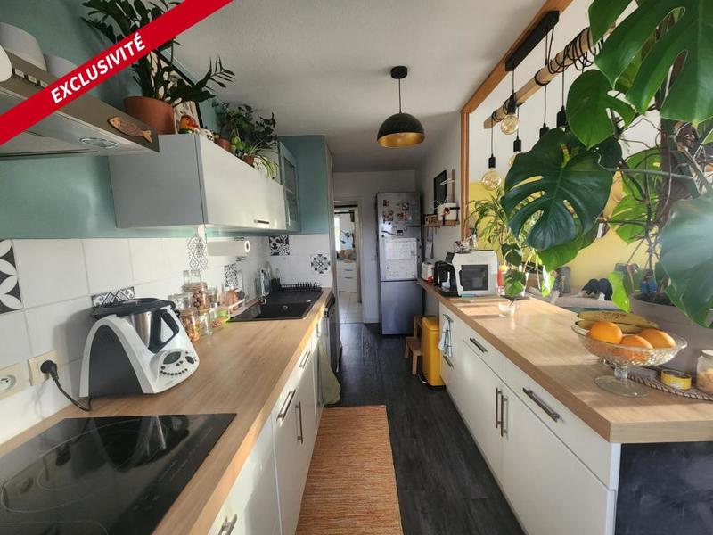 Appartement - 100 m² - 4 pièces