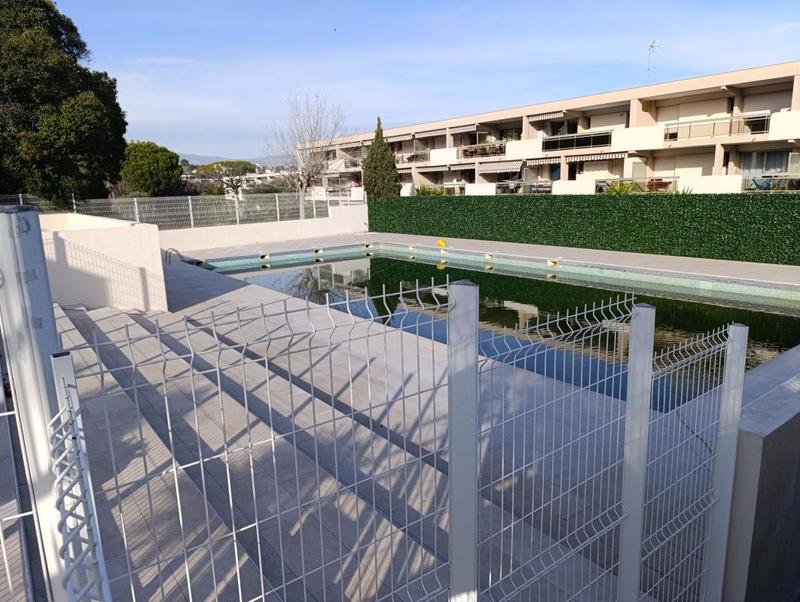 Studio - 24 m² - 2 pièces