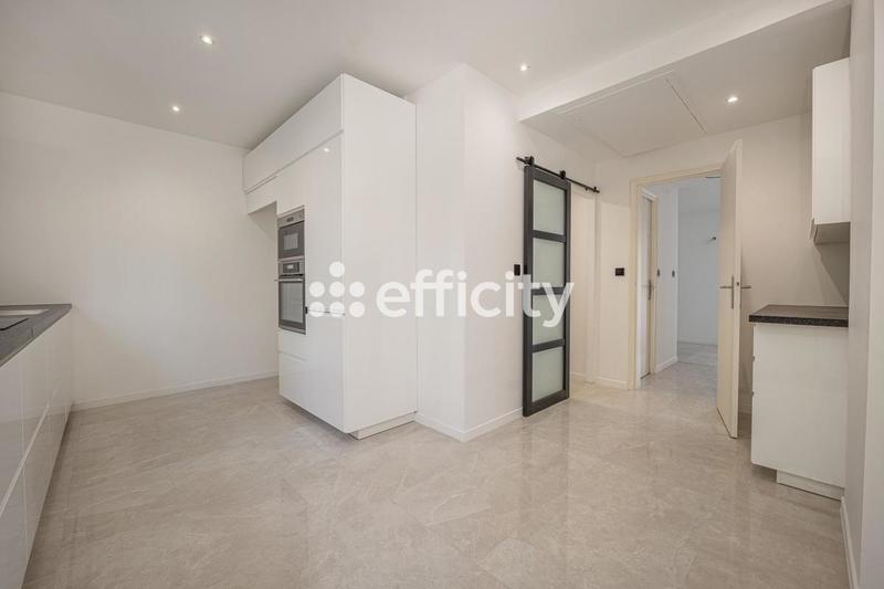 Appartement - 167 m² - 4 pièces