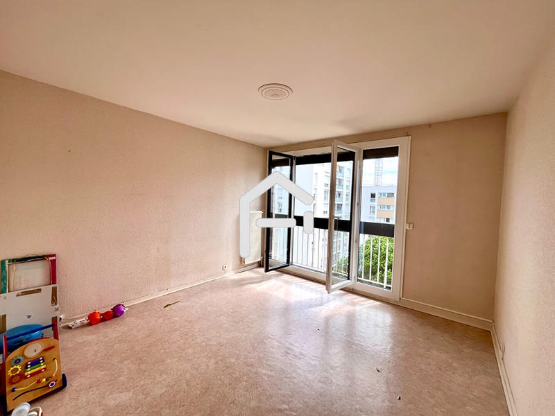 Appartement - 101 m² - 4 pièces