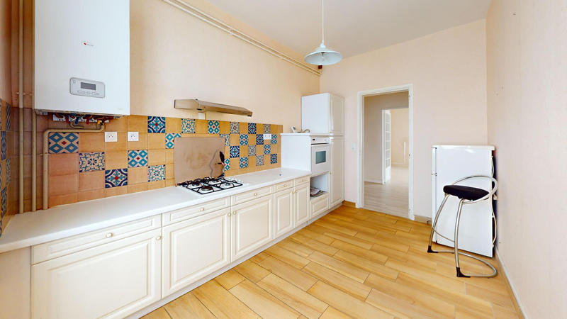 Appartement - 79 m² - 3 pièces